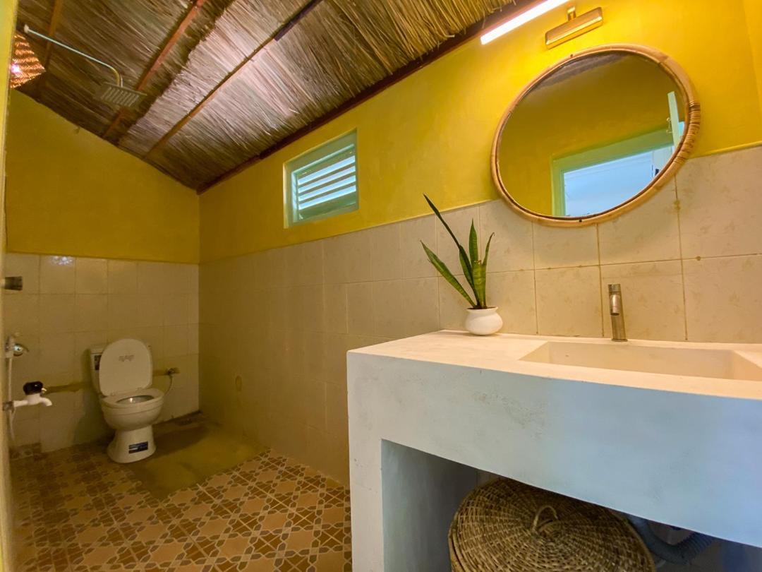 Banana Surf House Hotel Arugam Bay Bagian luar foto